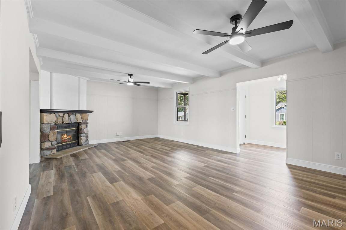 626 Lonedell Road - Kitchen & Main Living, photo 11