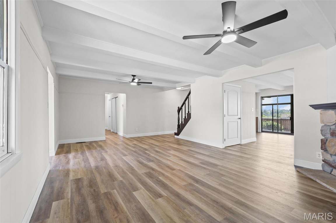 626 Lonedell Road - Kitchen & Main Living, photo 12