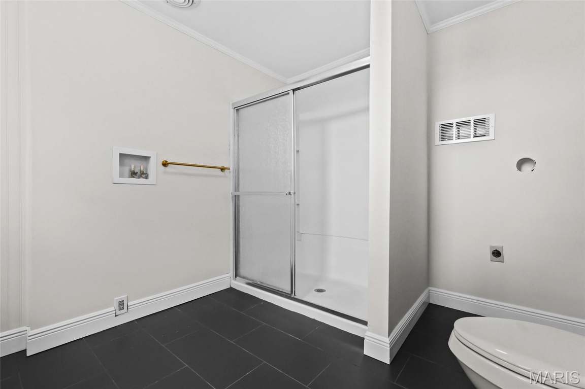 626 Lonedell Road - Bedrooms & Bathrooms, photo 24