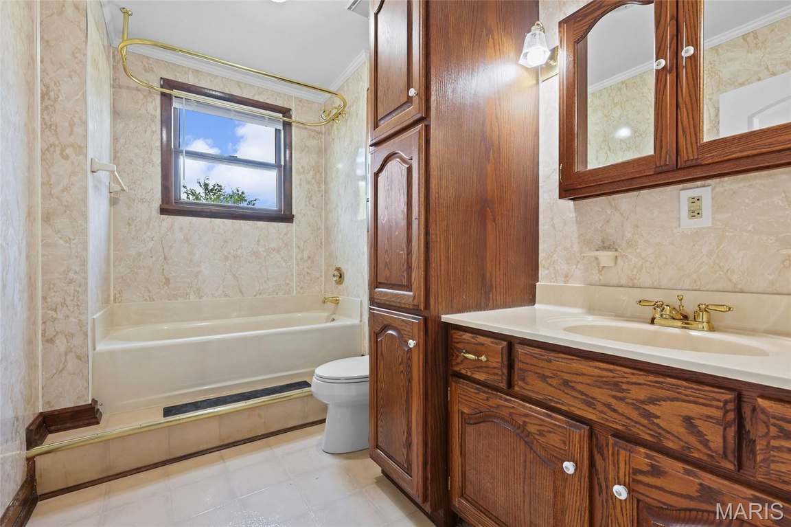 626 Lonedell Road - Bedrooms & Bathrooms, photo 36