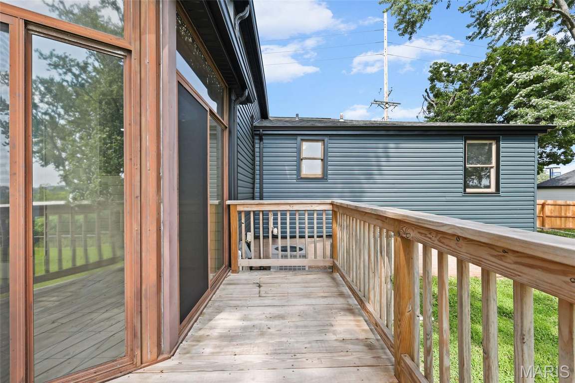 626 Lonedell Road - Sunroom & Deck, photo 56